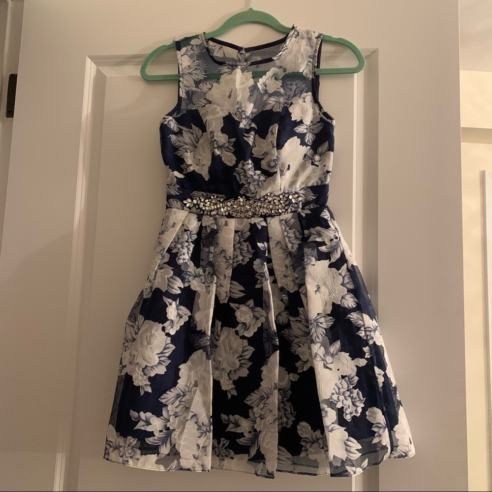 Juniors dress
